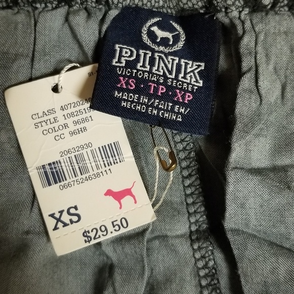 PINK Victoria's Secret mini skirt - Picture 5 of 5